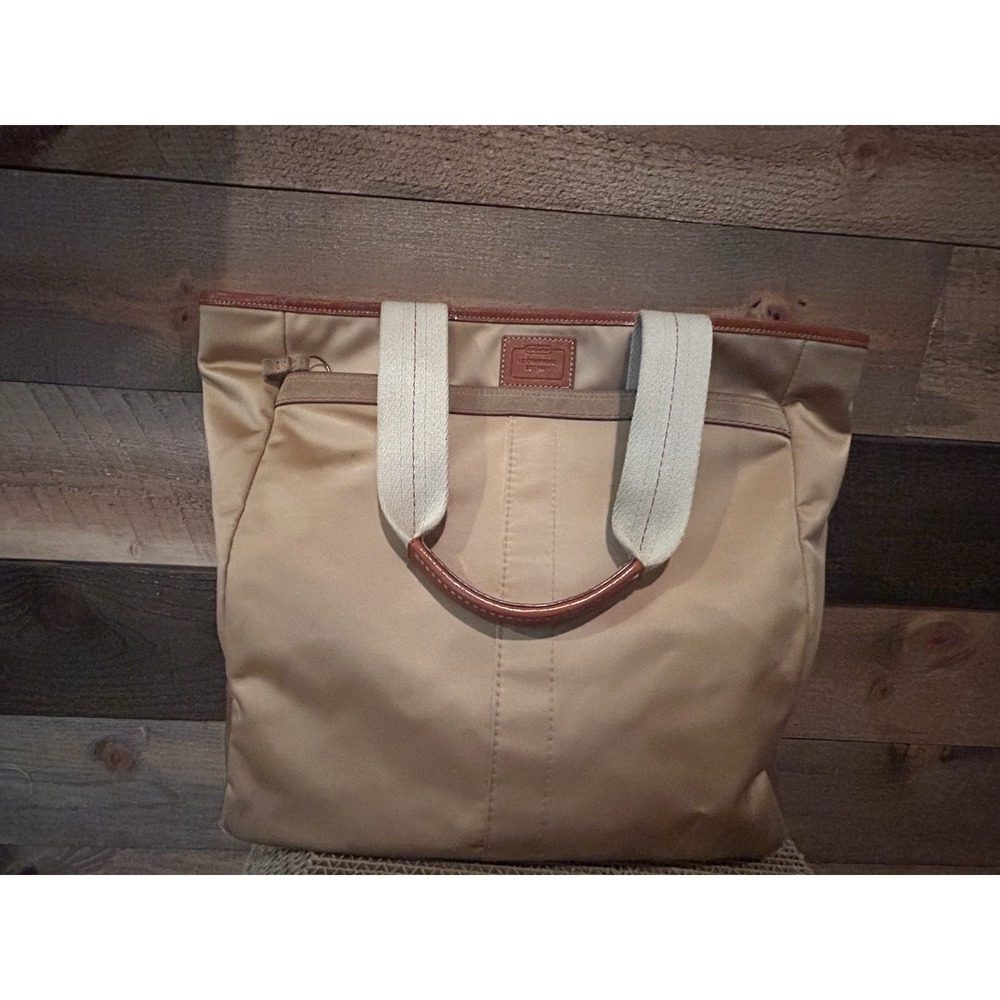 Y2k Coach Hampton Vintage Nylon Tan and Cream Women's Tote‎ Bag - Picture 4 of 13